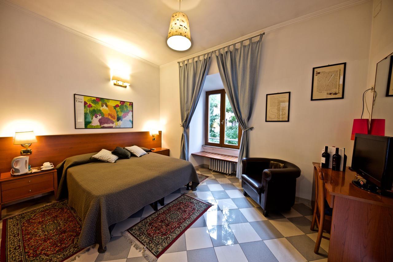 Carmel Hotel Rom