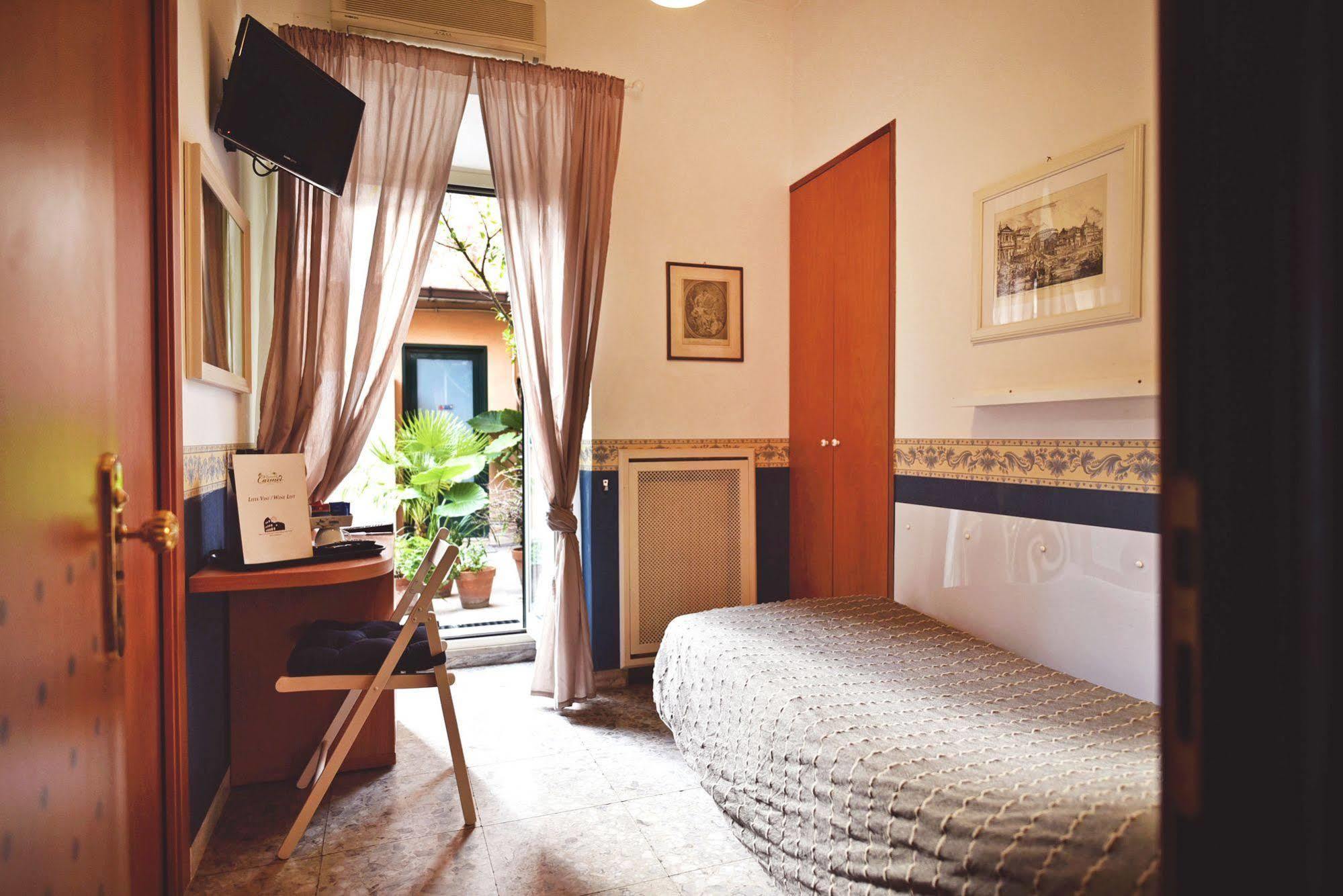 Hotel Carmel Rom